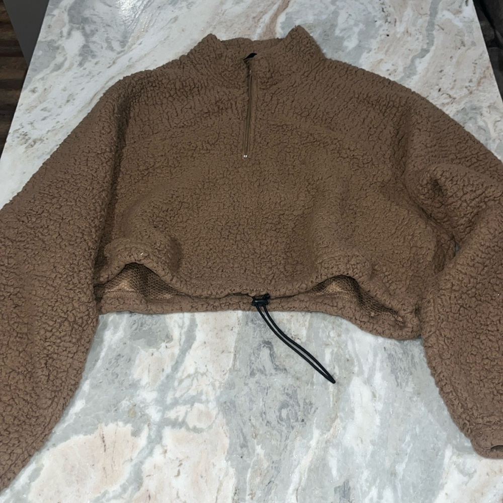Brown cropped teddy quarterzip